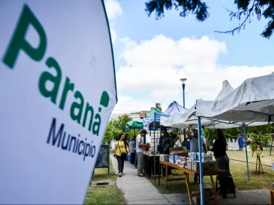 La Feria en tu Barrio vuelve con especiales de carne vacuna y verdura paranaense