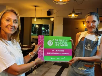 La Municipalidad distribuy&oacute; material informativo de la Fiesta Nacional del Mate