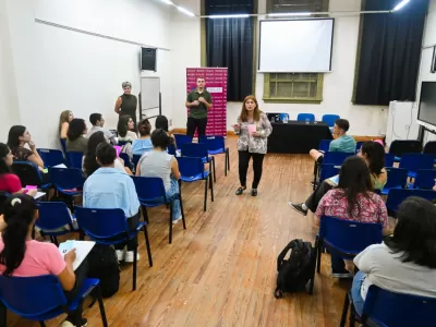 Comenz&oacute; el ciclo de Formaci&oacute;n de Educadores en Contextos Comunitarios